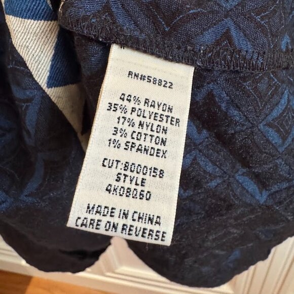 Studio M Navy Geometric Pattern Dress - Size L - Picture 4 of 4